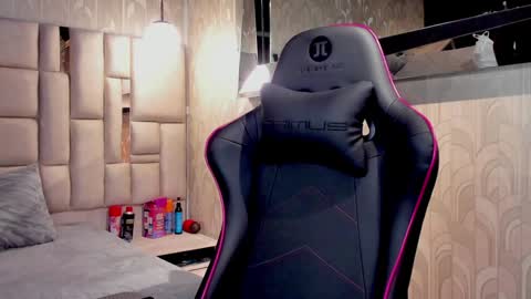 Alessandro King online show from 01/05/25, 04:59