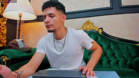 Alessandro King online show from 02/04/25, 11:49