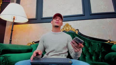 Alessandro King online show from 03/12/25, 11:42