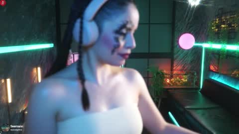 Alessa Goreng online show from 10/28/25, 01:20