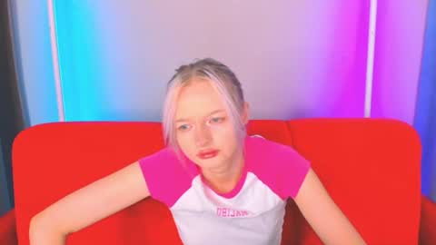 Snapshot of alessakiss chatting on 07/10/26, 03:00 alessakiss online show from 07/10/26, 03:00