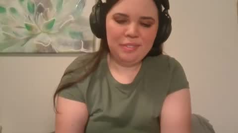 Snapshot of alessalovex chatting on 07/18/26, 05:55 Alessa Love online show from 07/18/26, 05:55