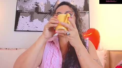 Snapshot of alessandraleroy chatting on 02/20/26, 12:38 Alessandra online show from 02/20/26, 12:38