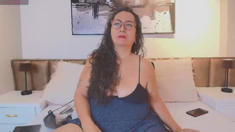 Alessandra online show from 04/19/26, 12:26