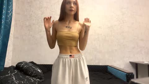 Emma online show from 02/25/26, 01:43