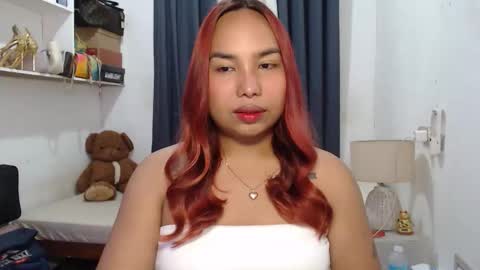 Snapshot of alessandramore chatting on 10/12/25, 04:28 Alessandra online show from 10/12/25, 04:28