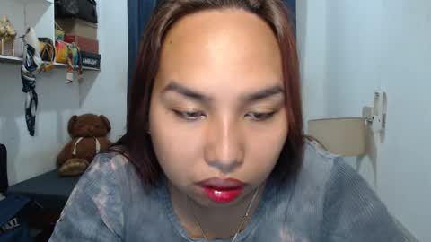 Alessandra online show from 12/23/25, 11:08