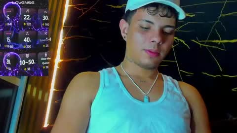 Snapshot of alessandro__777 chatting on 05/15/26, 03:57 Alessandro online show from 05/15/26, 03:57