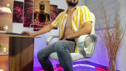 ALESSANDRO  WYE online show from 02/11/25, 05:05