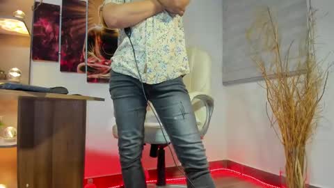 ALESSANDRO  WYE online show from 02/13/25, 03:29