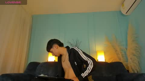 Alessandro Dybala online show from 01/23/25, 12:19