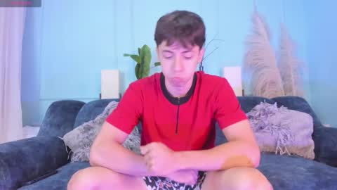 Alessandro Dybala online show from 12/14/25, 12:21