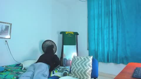 Alessandro Dybala online show from 04/11/26, 12:31