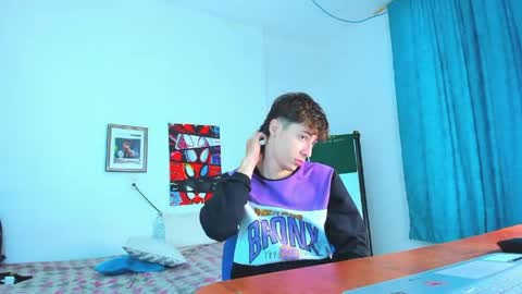 Snapshot of alessandro_dybala chatting on 04/29/26, 12:20 Alessandro Dybala online show from 04/29/26, 12:20