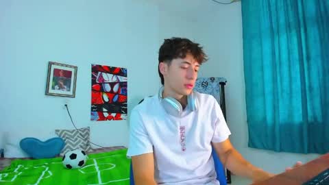 Snapshot of alessandro_dybala chatting on 05/26/26, 12:12 Alessandro Dybala online show from 05/26/26, 12:12