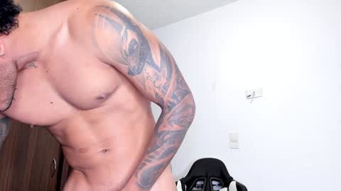 Alessandro Vanni online show from 12/16/24, 04:27