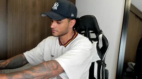 Alessandro Vanni online show from 01/13/25, 11:27