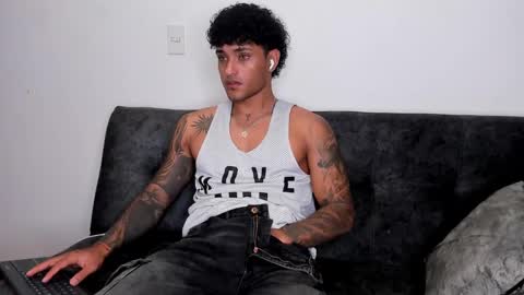 Alessandro Vanni online show from 02/20/25, 02:51