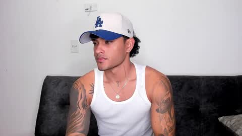 Alessandro Vanni online show from 02/21/25, 03:23