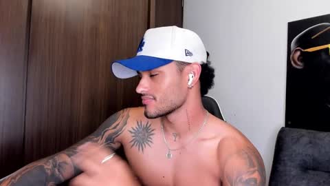 Alessandro Vanni online show from 03/12/25, 06:18