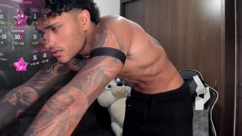 Alessandro Vanni online show from 10/23/25, 08:18