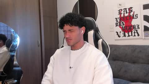 Alessandro Vanni online show from 02/25/26, 03:21