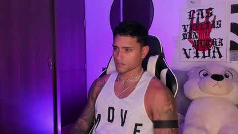 Snapshot of alessandro_vanni chatting on 07/01/26, 03:19 Alessandro Vanni online show from 07/01/26, 03:19