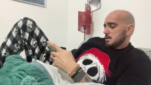 alessandromori91 online show from 12/14/25, 07:40