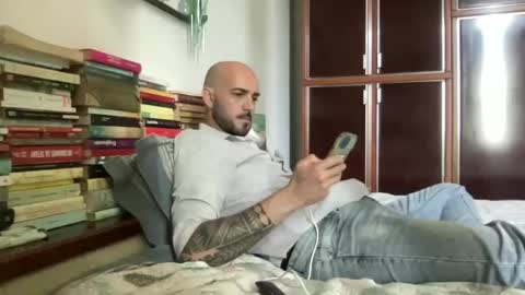 Snapshot of alessandromori91 chatting on 05/12/26, 12:57 alessandromori91 online show from 05/12/26, 12:57