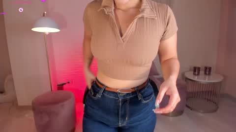 ALESSA ROMERO  online show from 03/02/25, 01:58