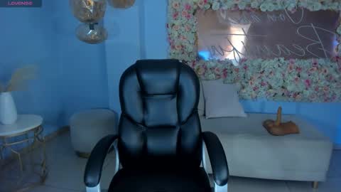 ALESSA ROMERO  online show from 02/25/26, 07:56