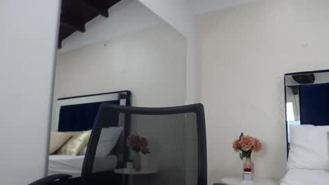 ALESSIA online show from 01/24/25, 12:31