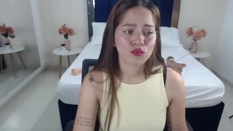 ALESSIA online show from 02/22/25, 11:57