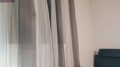 alessia_bloom_ online show from 04/15/26, 07:10