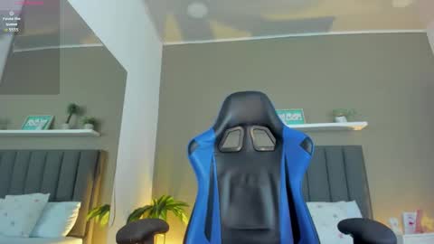 A L E S S I A online show from 03/10/26, 08:25