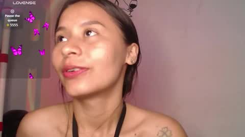 Snapshot of alessia_santorinni chatting on 10/11/25, 03:39 alessia_santorinni online show from 10/11/25, 03:39
