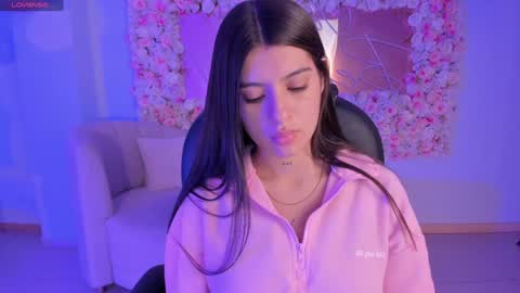 Alessia  online show from 12/22/24, 12:27