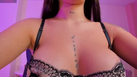 Alessia  online show from 01/09/25, 08:11