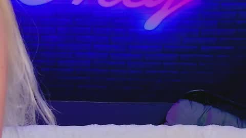 alessiacroft online show from 06/09/26, 04:02