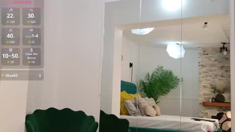 Alessia online show from 02/07/26, 08:34