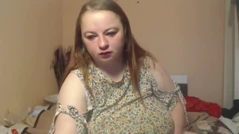 Snapshot of alessianeyl chatting on 05/28/26, 02:42 Alessia online show from 05/28/26, 02:42