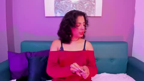 alessiia__ online show from 11/11/25, 03:50