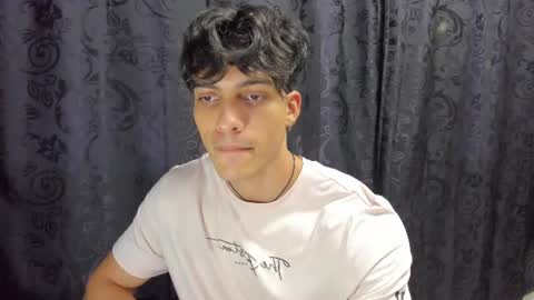 Snapshot of alessio_vale chatting on 06/17/26, 03:42 alessio Vale online show from 06/17/26, 03:42