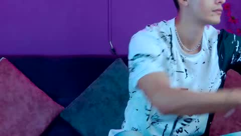 Alessio online show from 11/30/25, 01:37