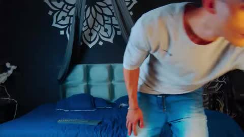 Alessio online show from 12/19/25, 12:12