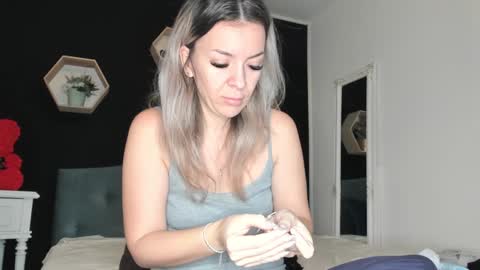 alesys69 online show from 02/01/25, 04:24