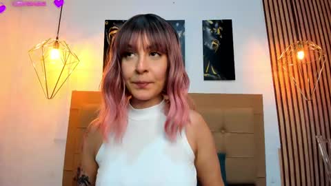 Snapshot of alesziarose chatting on 09/17/25, 08:10 Aleszia online show from 09/17/25, 08:10