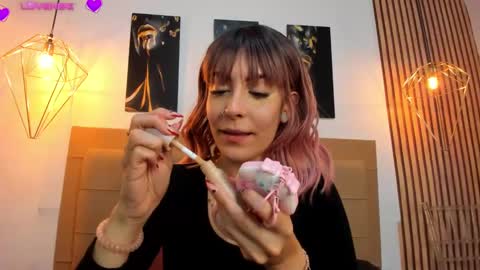 Snapshot of alesziarose chatting on 10/03/25, 07:22 Aleszia online show from 10/03/25, 07:22