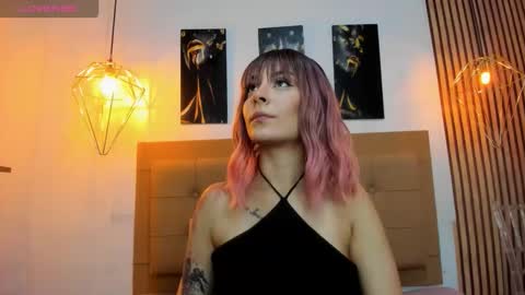 Aleszia online show from 11/17/25, 07:30