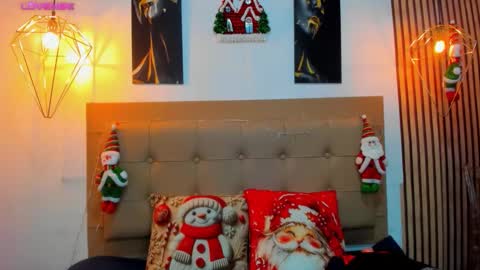 Aleszia online show from 12/14/25, 07:40